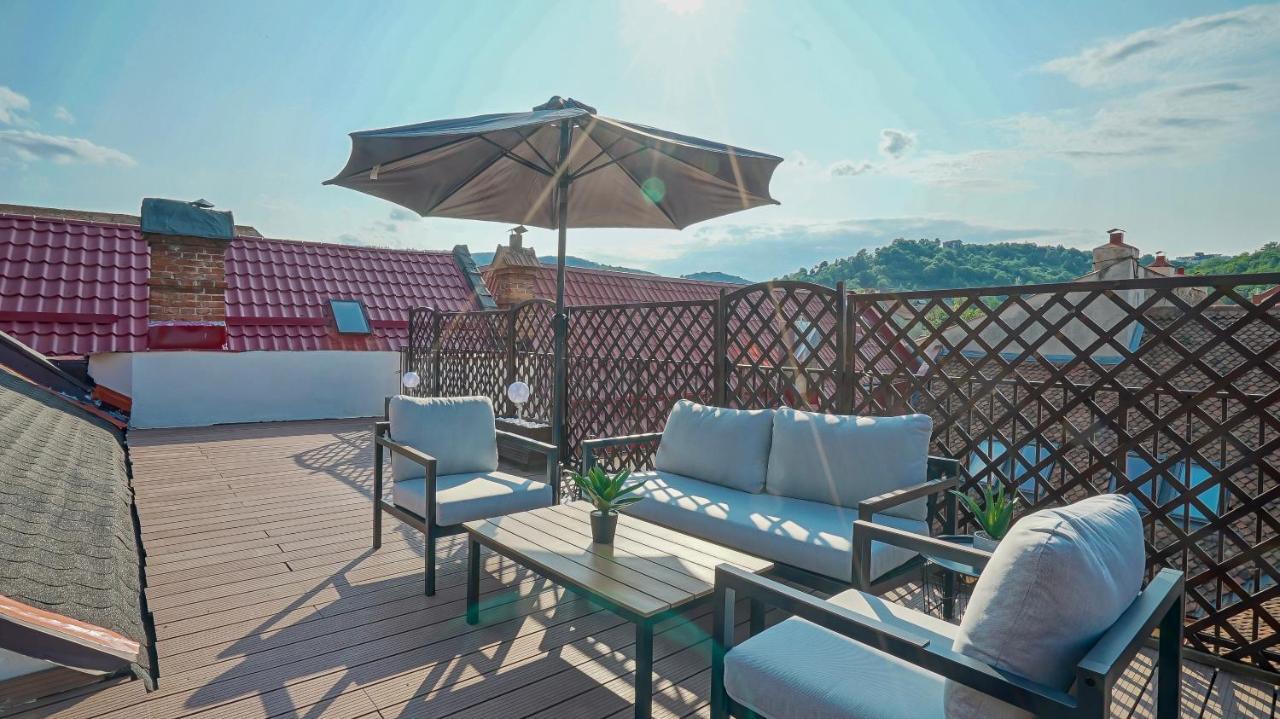 Rooftop Proprety With Large Terrace & Stunning Views - Braşov Exterior foto
